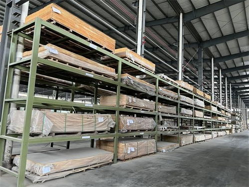 2024家居建材行業(yè)趨勢解讀 雪松樹板材的創(chuàng)新破局之道